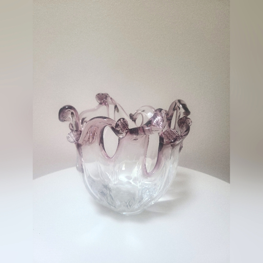 Gorgeous Hand Blown Italian Murano? Art Glass Bowl With Purple Accents